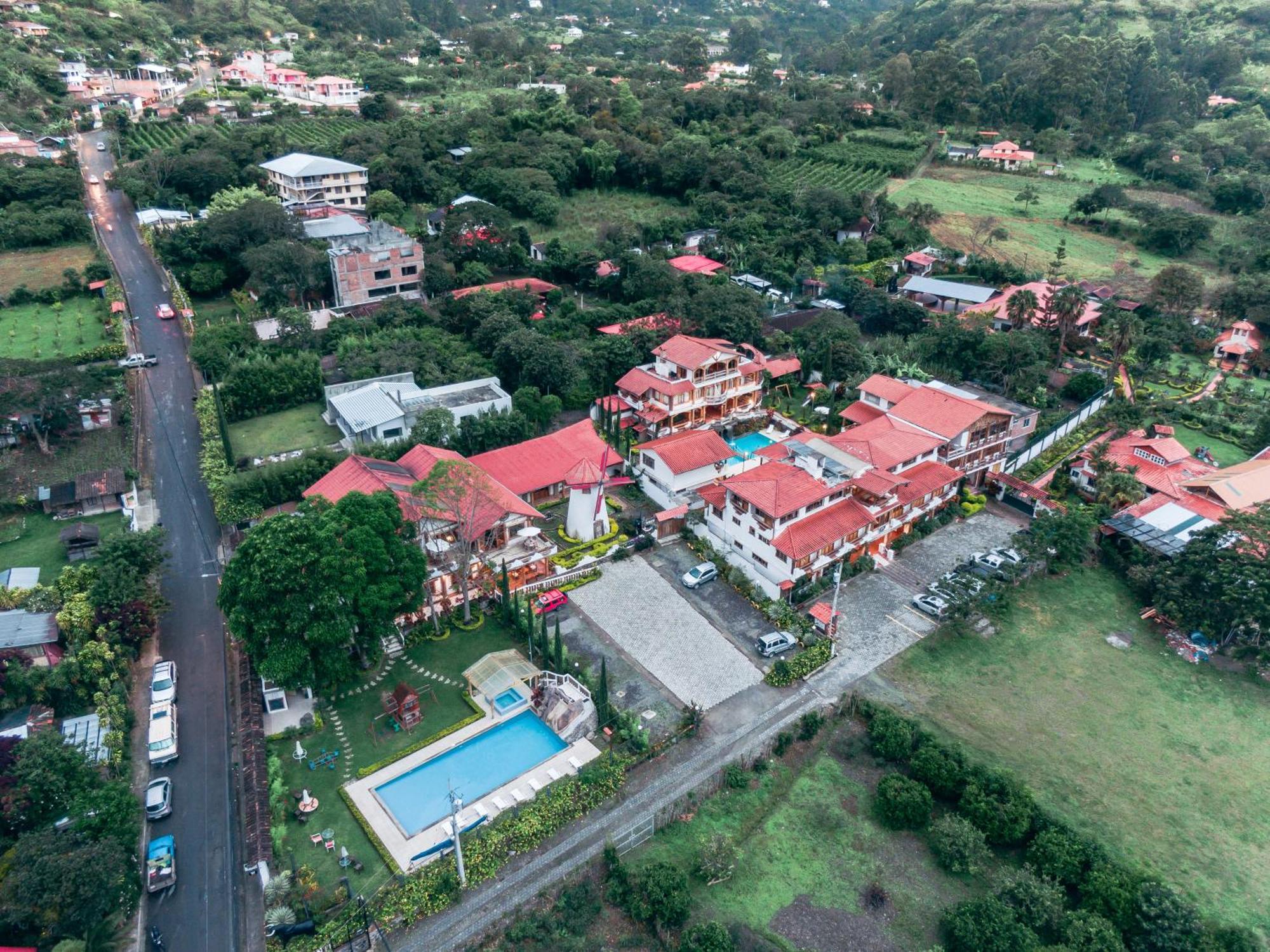 El Descanso Del Toro Hosteria-Spa Vilcabamba Kültér fotó